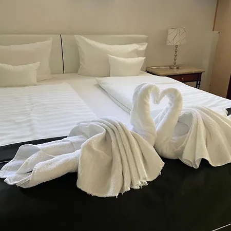 Hotel Schaefer 3*